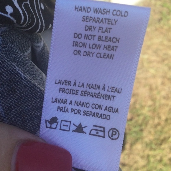 Taylor for Pea in a Pod maternity dress size small Floral Black Midi Dress s LBD - Picture 10 of 10